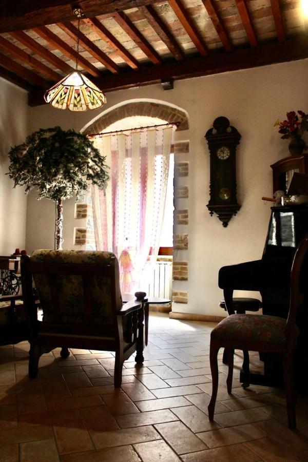 Apartament Palazzo Contini Piobbico Zewnętrze zdjęcie